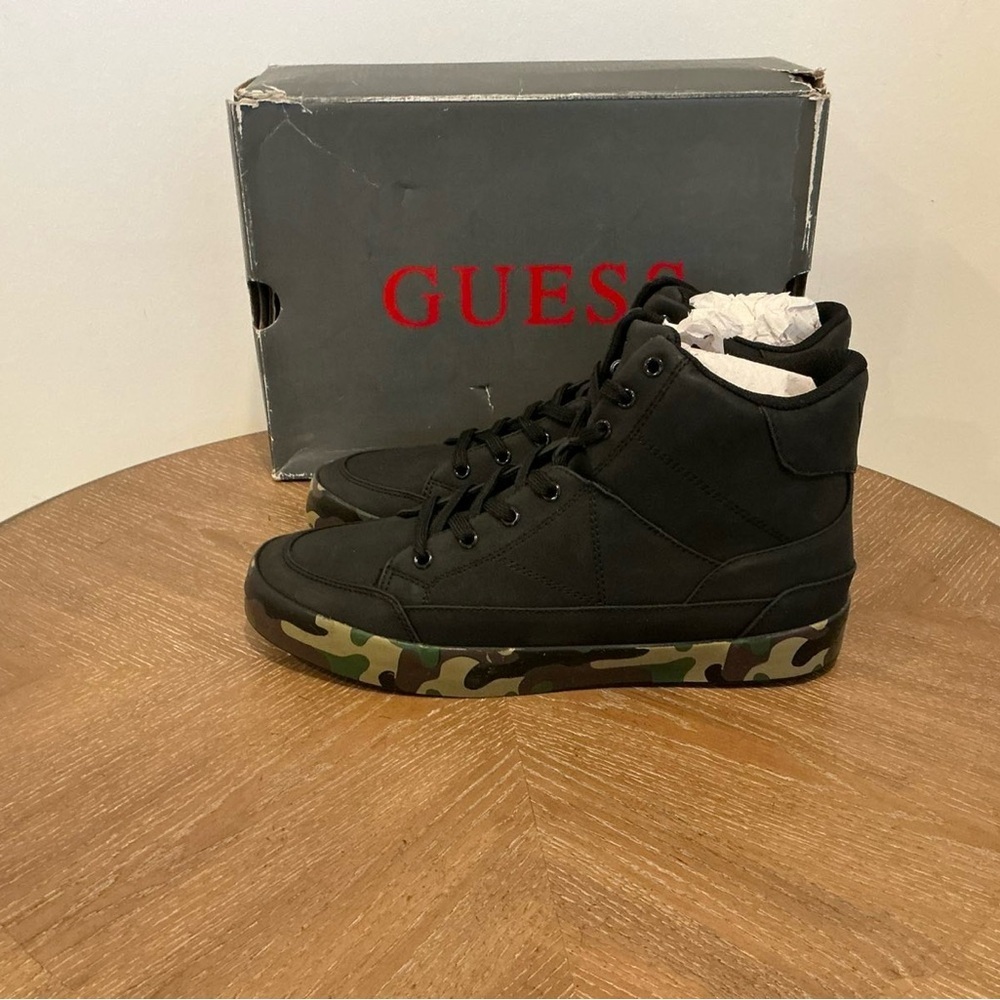 GUESS Factory Maji Camo High-Top - Picture 2 of 4